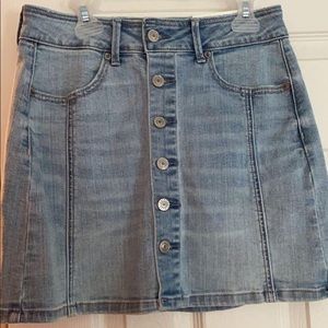 American Eagle Skirt. NWT. never been worn